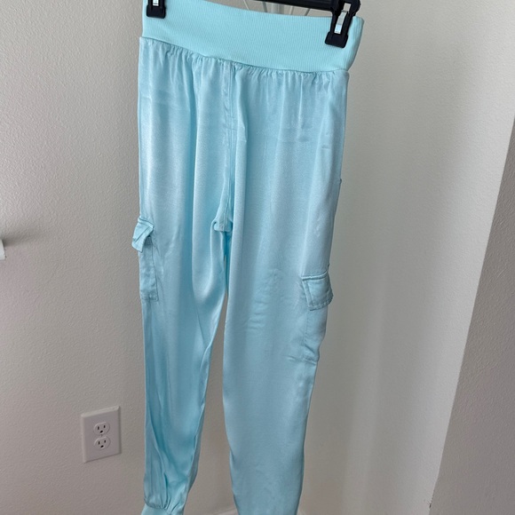 Fate Aqua Ribbed Fabric - Picture 4 of 6